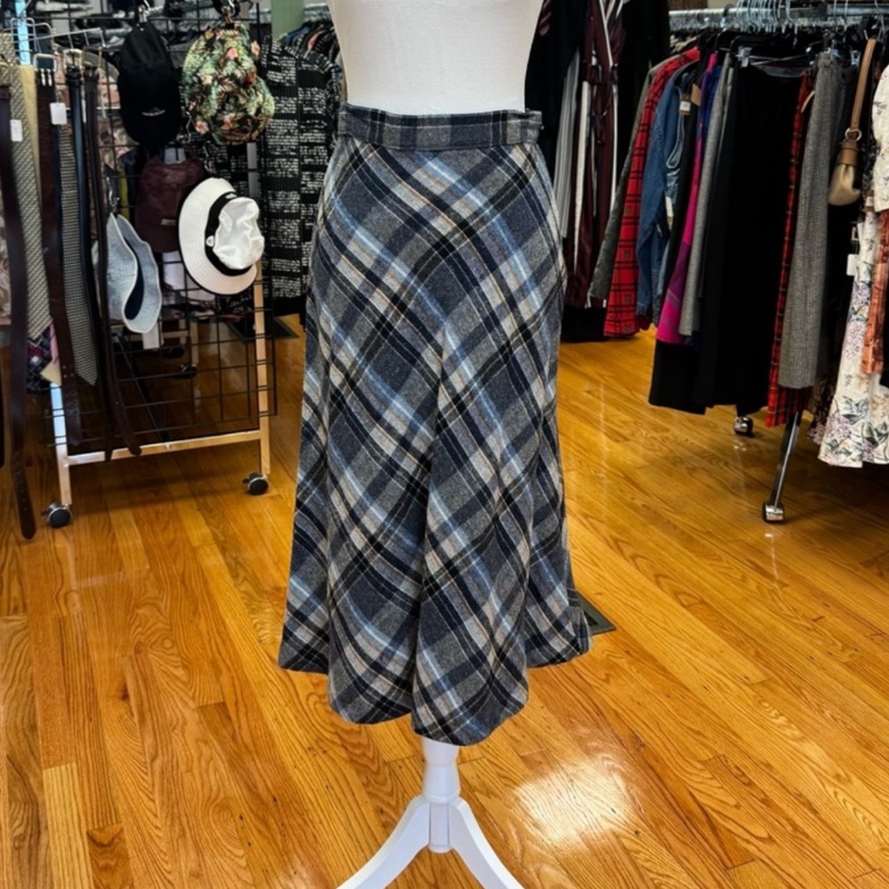 Plaid A-Line Midi Skirt in Blue and Gray